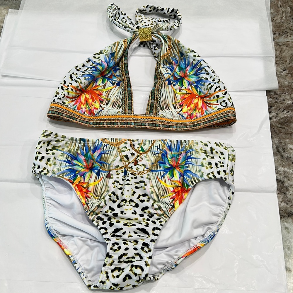 Venus bikini 6 top 8 bottoms